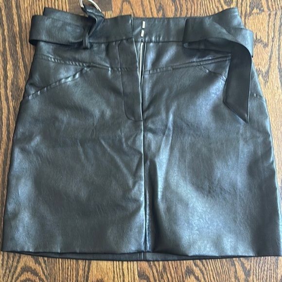 Hem & Thread Dresses & Skirts - Hem & Thread Black Mini Pencil Skirt Night Out